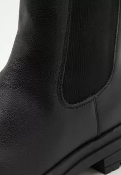 YOURTURN Stiefelette - Black -YOURTURN Geschäft 06ffa3bf4b7943ff9e70711f6b0d1906