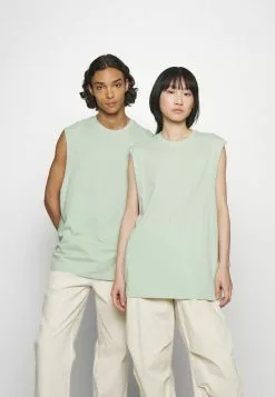 YOURTURN SLEEVELES UNISEX 2 PACK - T-Shirt Basic - Lilac/light Green -YOURTURN Geschäft 0ab1974af4ec4b54869ce0bf603d8315