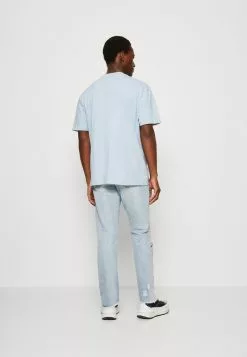 YOURTURN UNISEX - T-Shirt Basic - Light Blue -YOURTURN Geschäft 20f9cd4319a54db6867701868e57b5ea