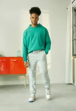 YOURTURN UNISEX - Kapuzenpullover - Green 8 YOURTURN UNISEX - Kapuzenpullover - Green -YOURTURN Geschäft 400c2973517244d9881f60e54b3fbfbd