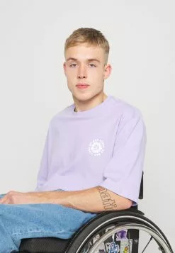 YOURTURN UNISEX - T-Shirt Print - Purple -YOURTURN Geschäft 9d1db103ea5f4fd7b962f650cab34753