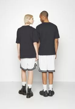 YOURTURN UNISEX 3 PACK - T-Shirt Basic - White/mint/black 10 YOURTURN UNISEX 3 PACK - T-Shirt Basic - White/mint/black -YOURTURN Geschäft 9f188e275fe34593adb4ad00ca9d4378