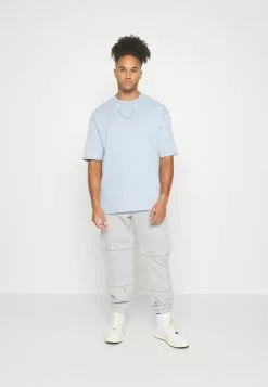 YOURTURN UNISEX - T-Shirt Basic - Blue 11 YOURTURN UNISEX - T-Shirt Basic - Blue -YOURTURN Geschäft c07bcda5db4942509d1bb0e81279db8a