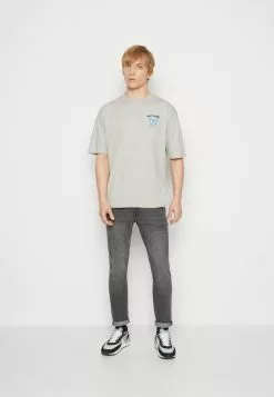 YOURTURN Geschäft -YOURTURN Geschäft c91cbb11f6624613b136c6df3a7c5d5c